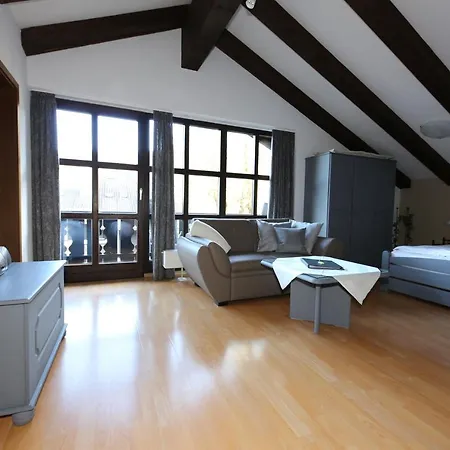 Ferienwohnung Alpspitznest Apartment